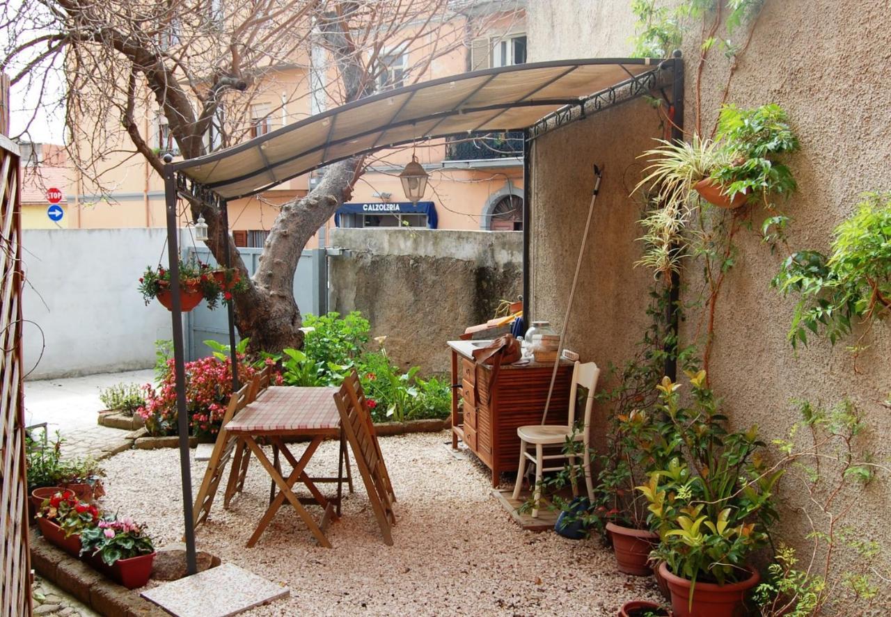 Casa Satta 1925 Hotel Olbia Exterior foto